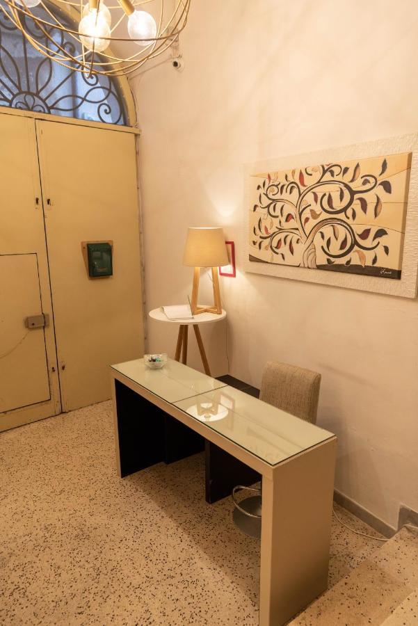 Cadelli Luxury Suite & Apartments Лече Екстериор снимка