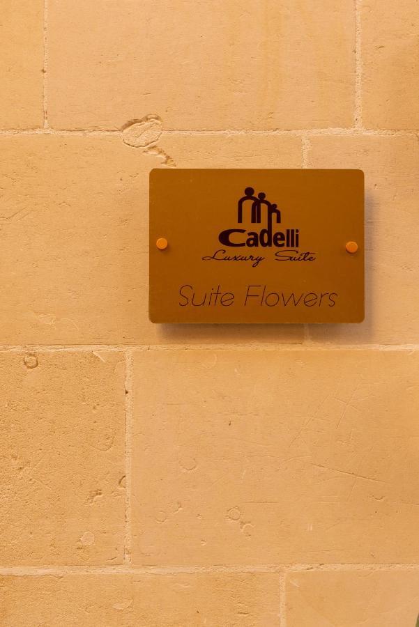 Cadelli Luxury Suite & Apartments Лече Екстериор снимка