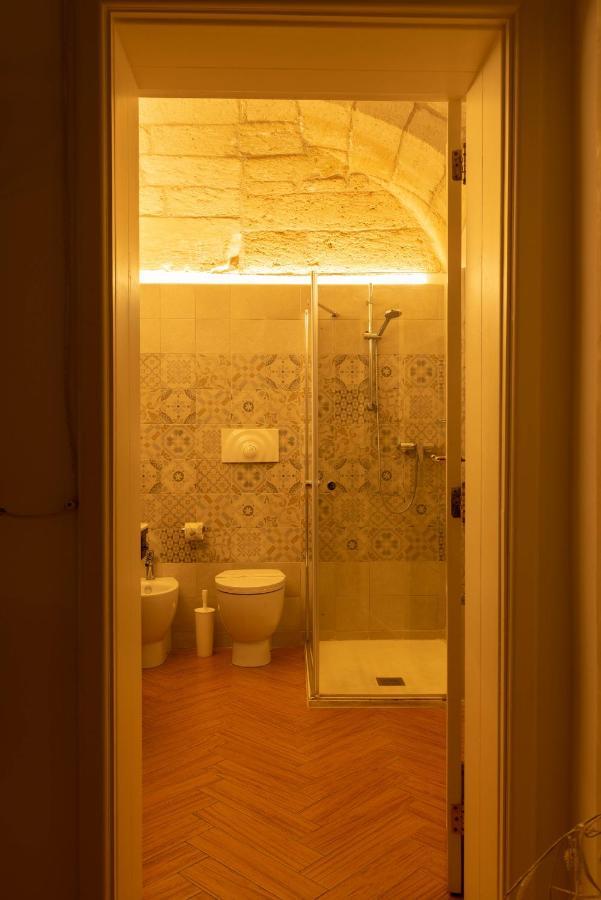 Cadelli Luxury Suite & Apartments Лече Екстериор снимка