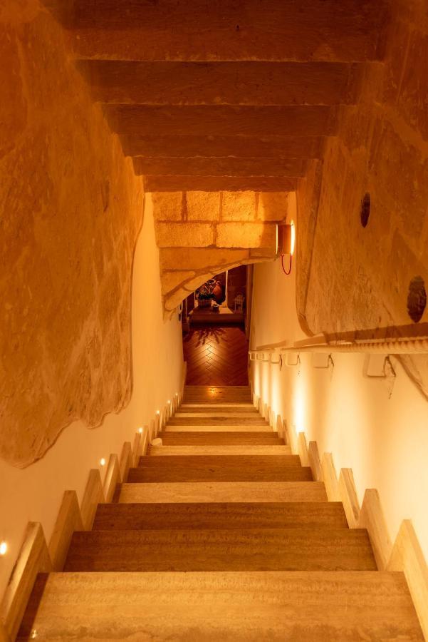 Cadelli Luxury Suite & Apartments Лече Екстериор снимка