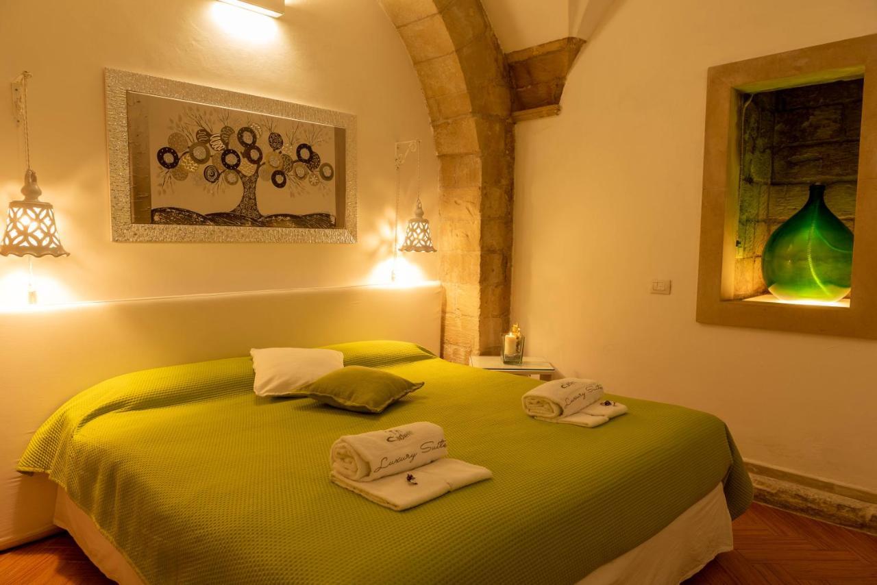 Cadelli Luxury Suite & Apartments Лече Екстериор снимка