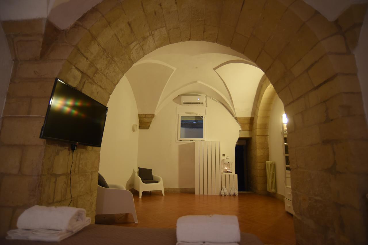 Cadelli Luxury Suite & Apartments Лече Екстериор снимка